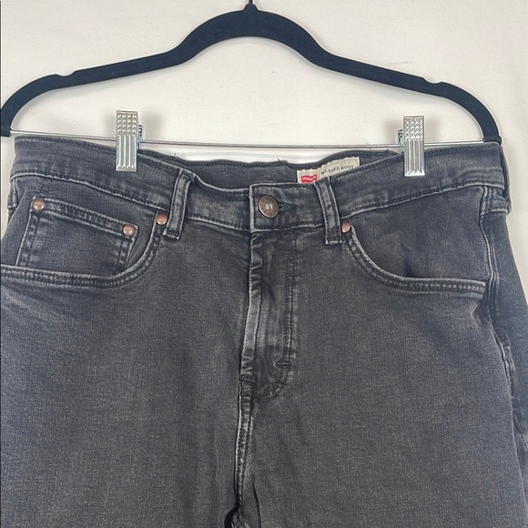 Wrangler Relaxed Boot Cut Black Jeans - Size 32 X 30 - Picture 2 of 10